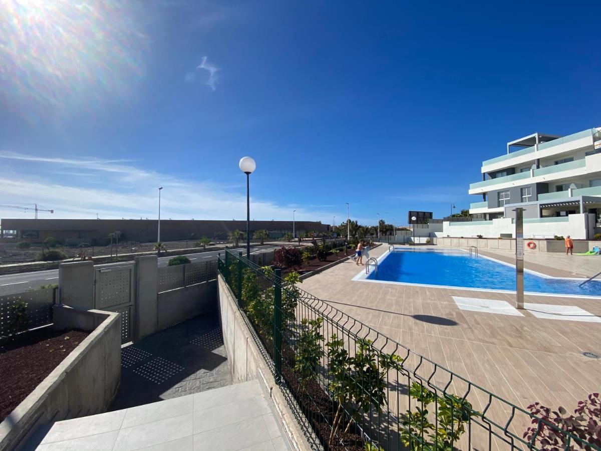 A Beautiful Apartment With A Beach View - La Tejita - El Medano Exterior photo